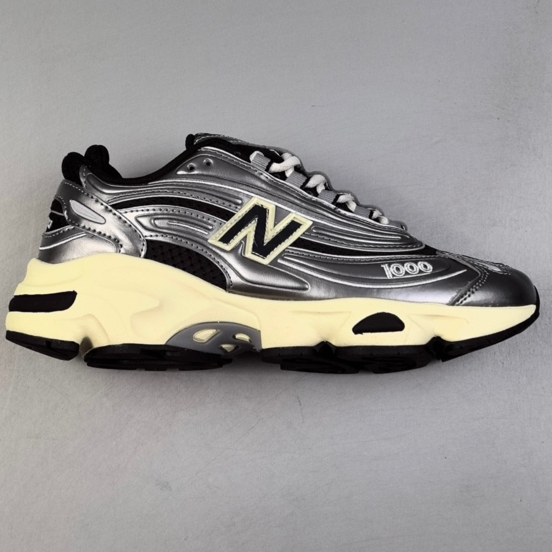 New Balance 1000R | Silver Metallic HL151900408