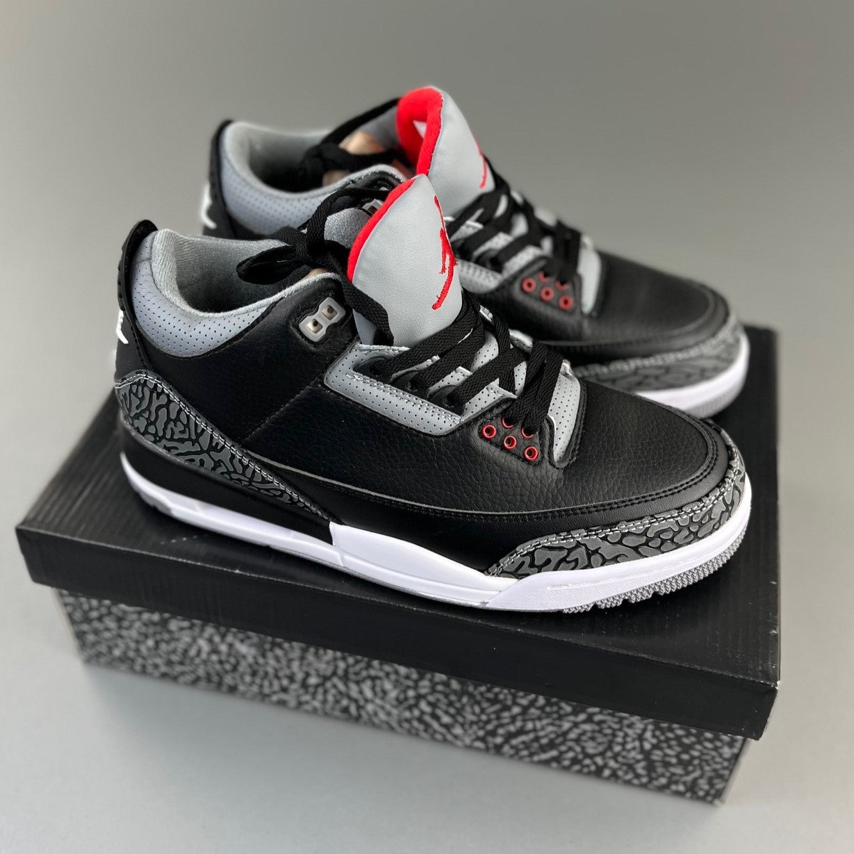 Air Jordan Retro 3 │HL111500329