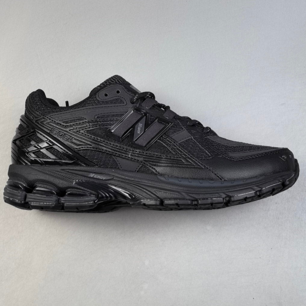 New Balance 1906R | Triple Black HL141700820