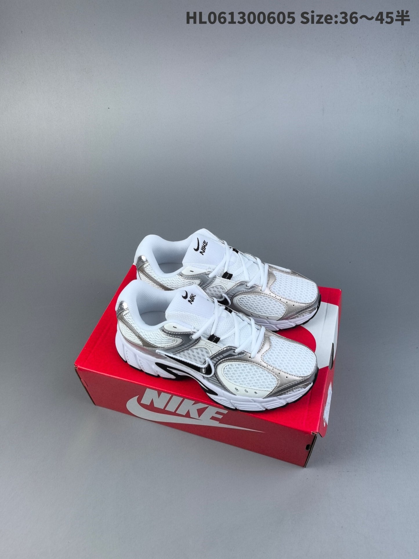 Nike V5 RNR | V5RNR18P400305