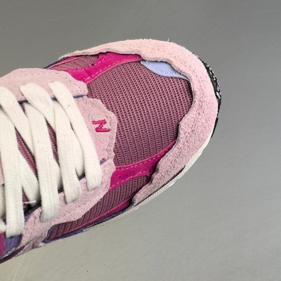 New Balance 2002R │Pink/Purple HL351251108