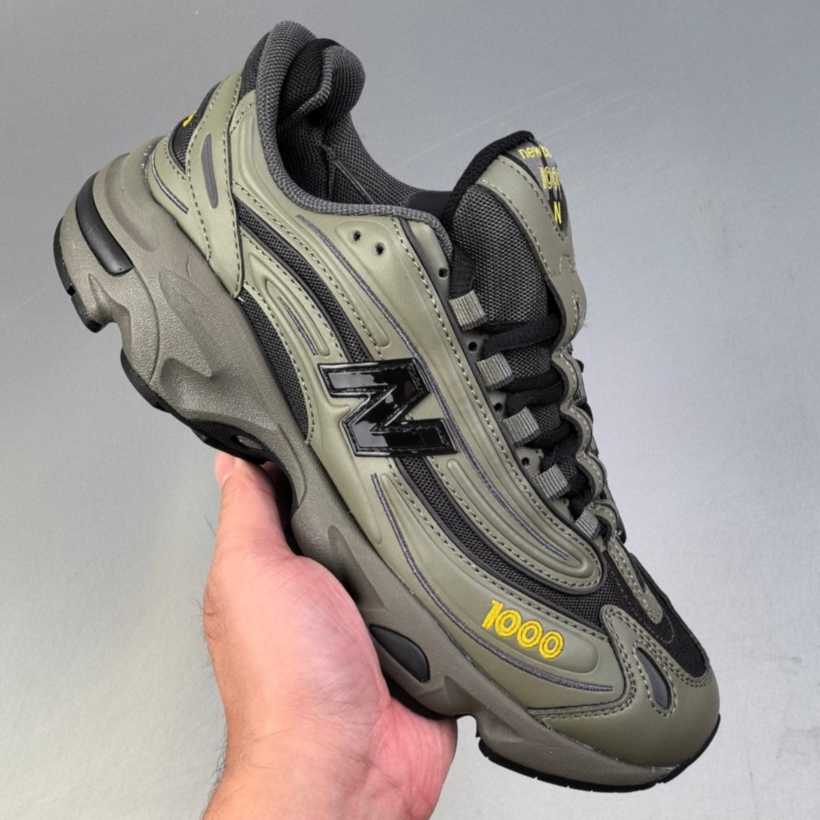 New Balance 1000R | Dark Olivone HL151701004