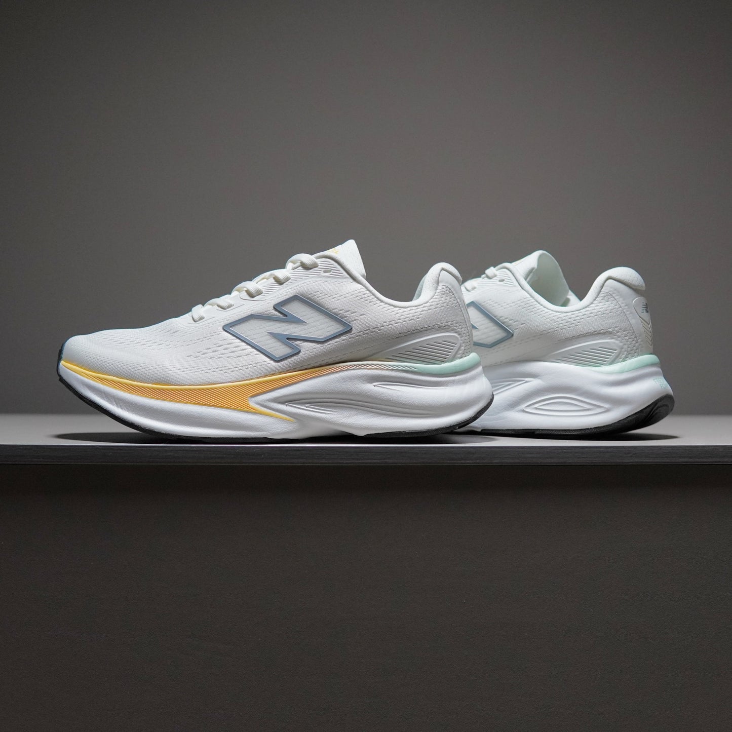 New Balance Fresh Foam X More V6 | 08002303