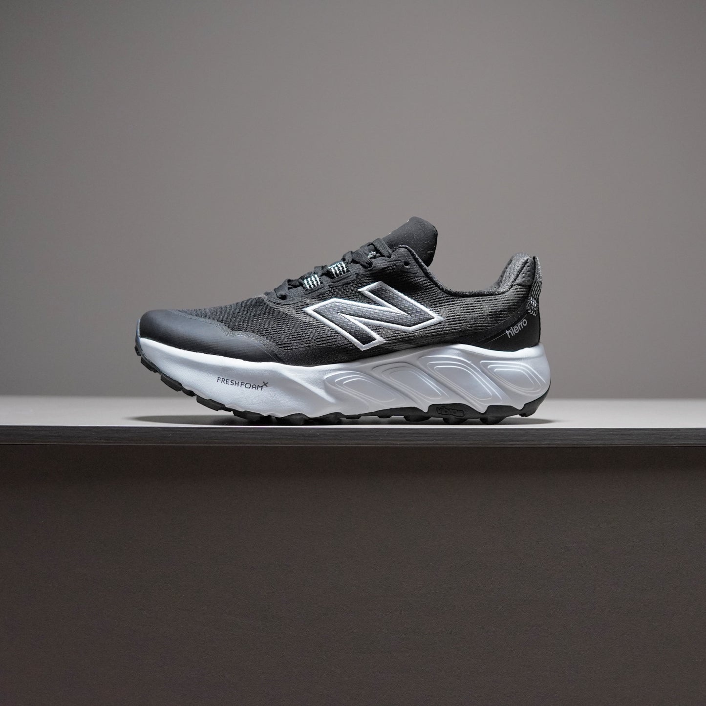 UV9NB13
