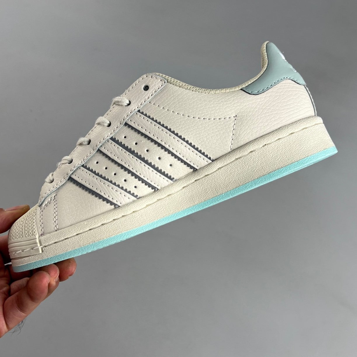 Adidas Originals Superstar | Beige/Sky Blue HL051051213
