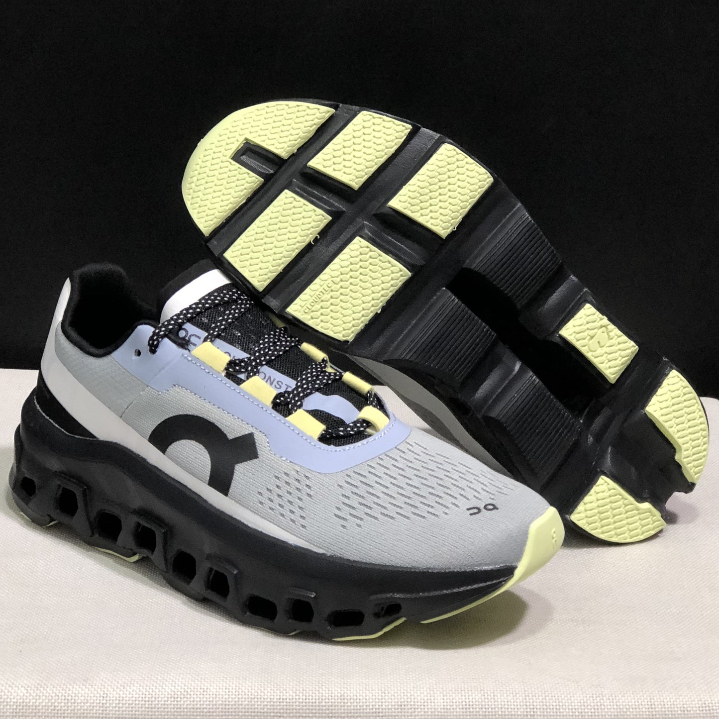 ON CLOUDMONSTER| Black/Grey