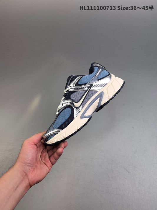 Nike V5 RNR | V5RNR18P400314