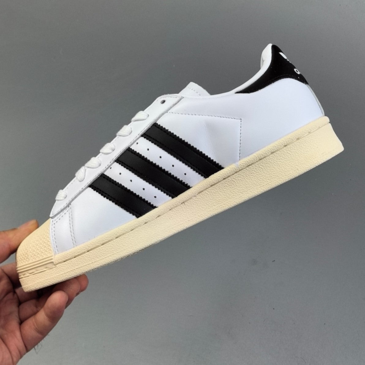 Adidas Originals Superstar W| White/Black/Yellow HL151500526