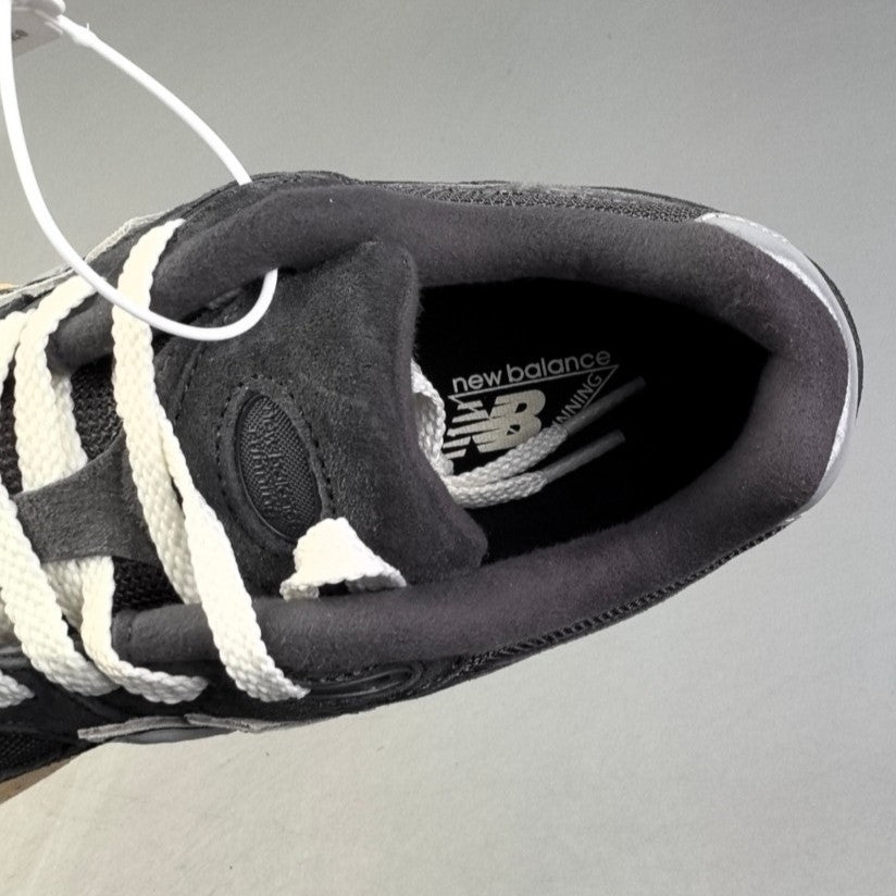New Balance 2002R │Black/Grey/Yellow HL031801108