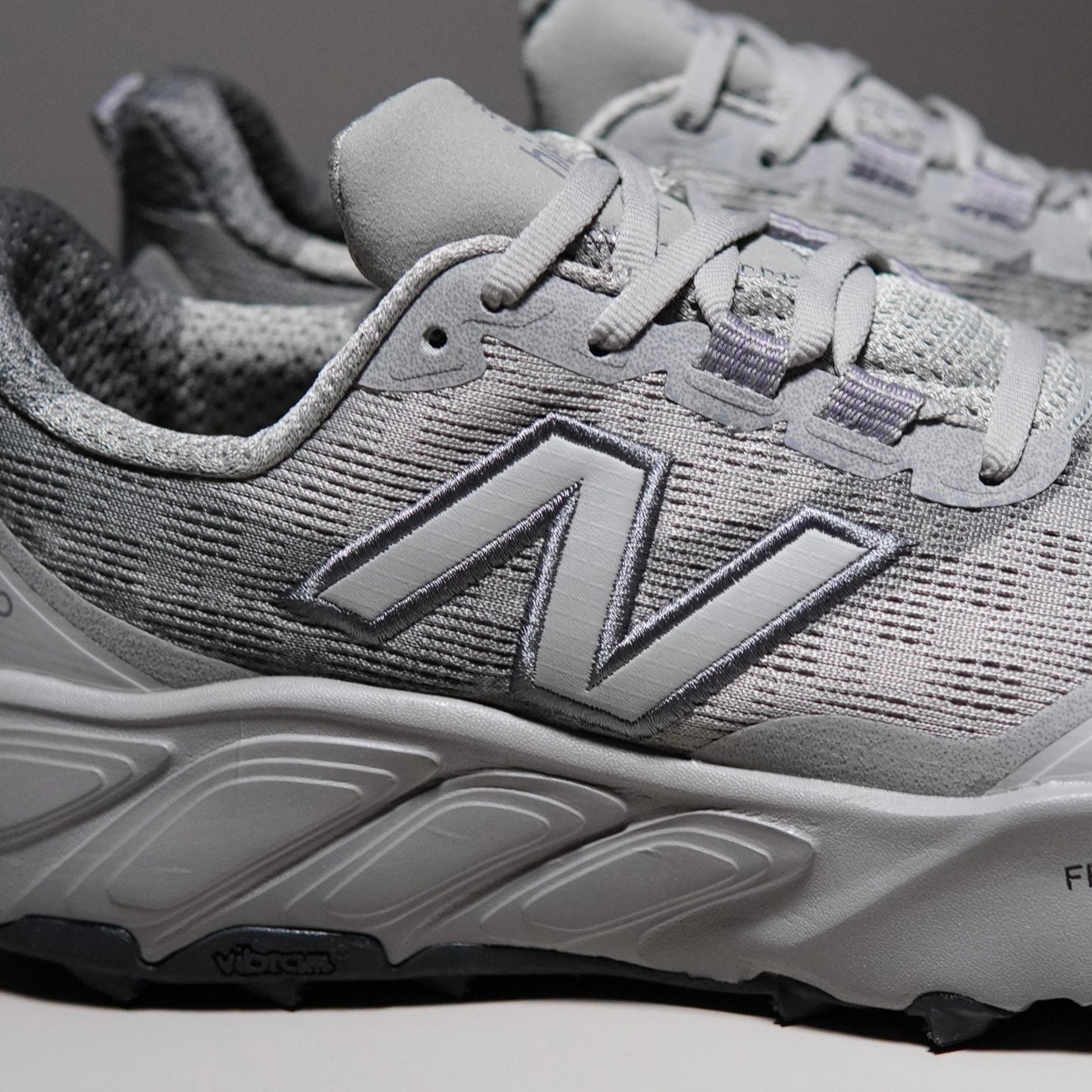 UV9NB02