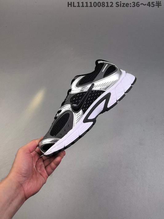 Nike V5 RNR | V5RNR18P400316