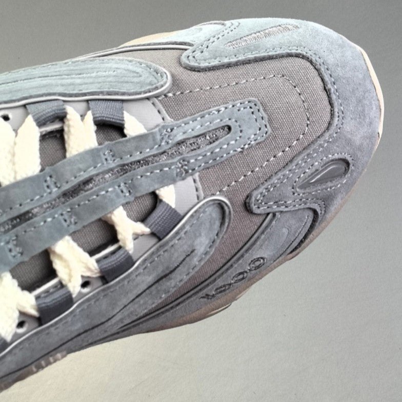 New Balance 1000R | Kith 101 Quarry HL111701117