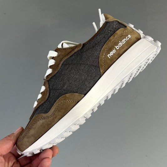 New Balance 327 | HL111201204