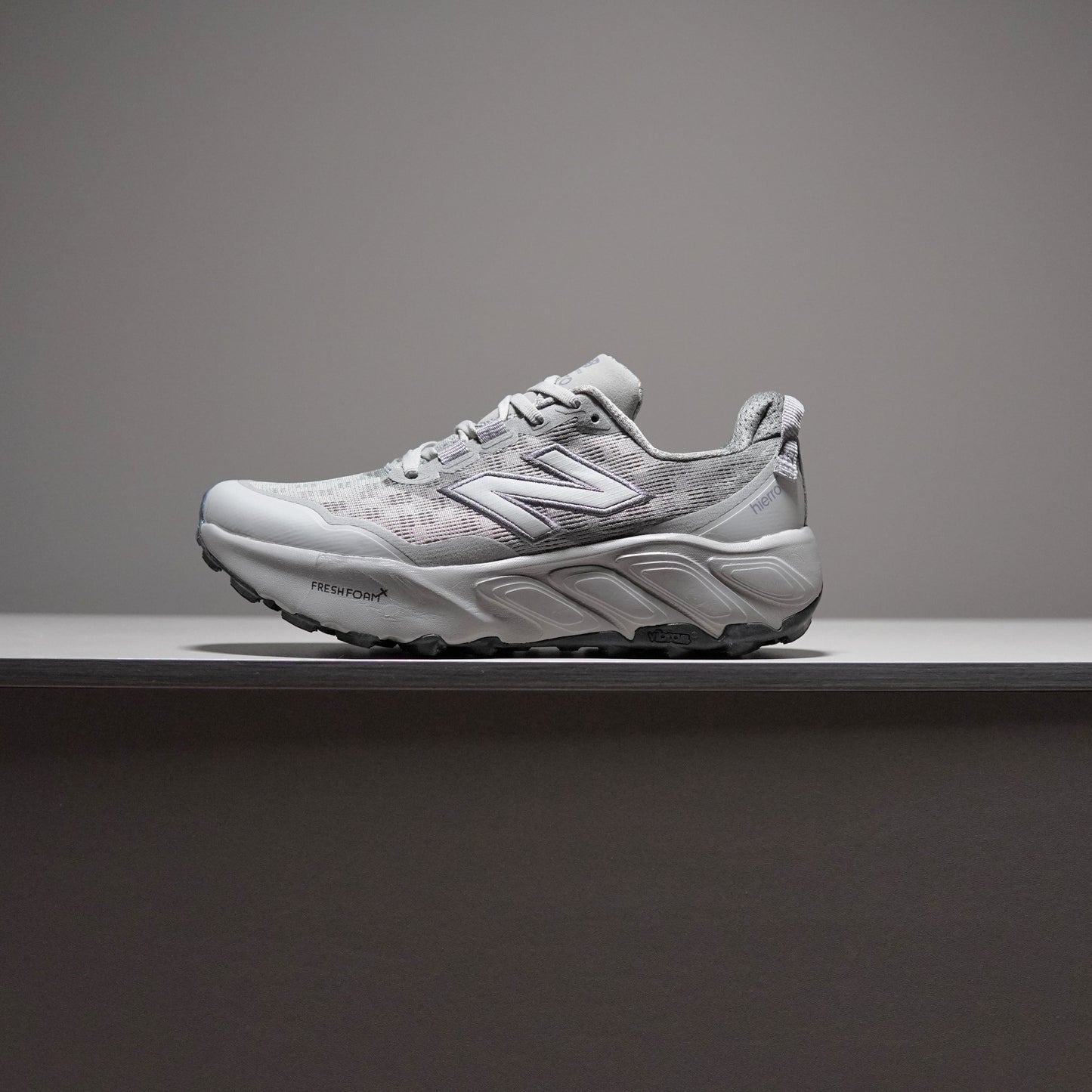 UV9NB02