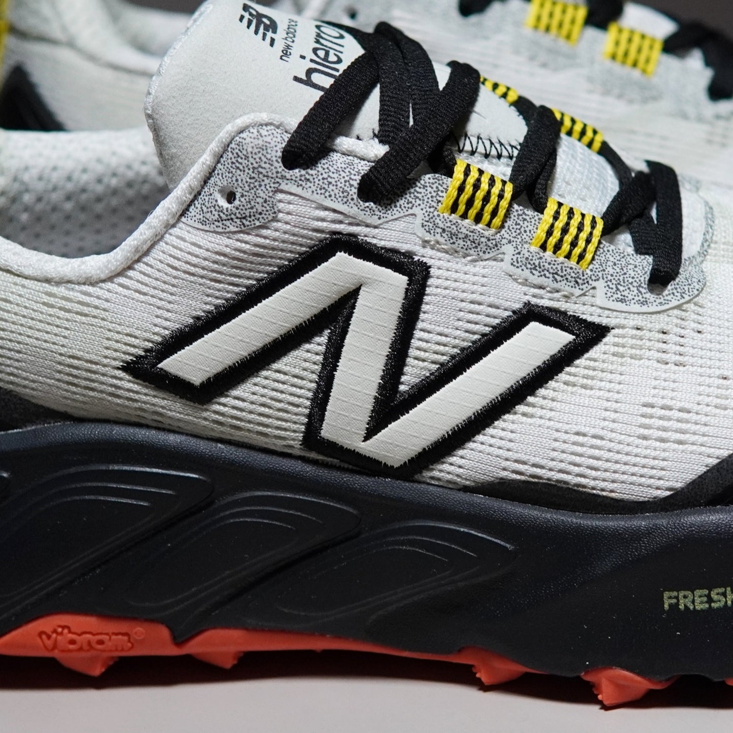 UV9NB07