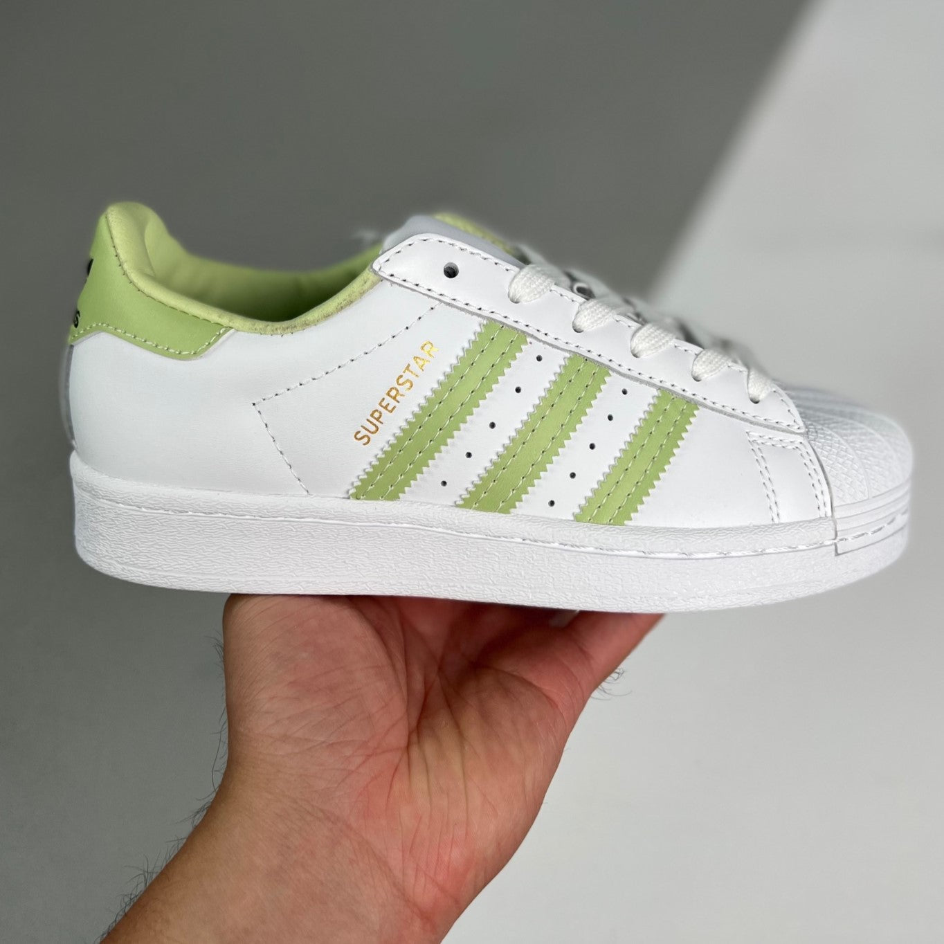 Adidas Originals Superstar | White/Green 01HHLM12