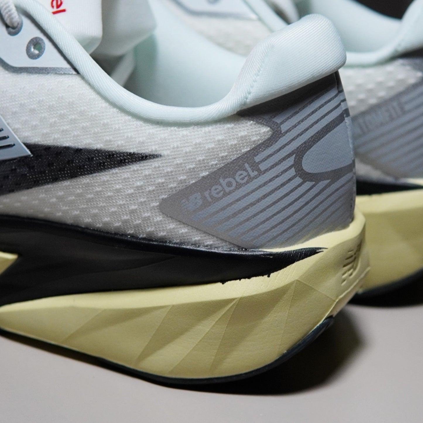 New Balance FuelCell Rebel v5 | NB080023FR07