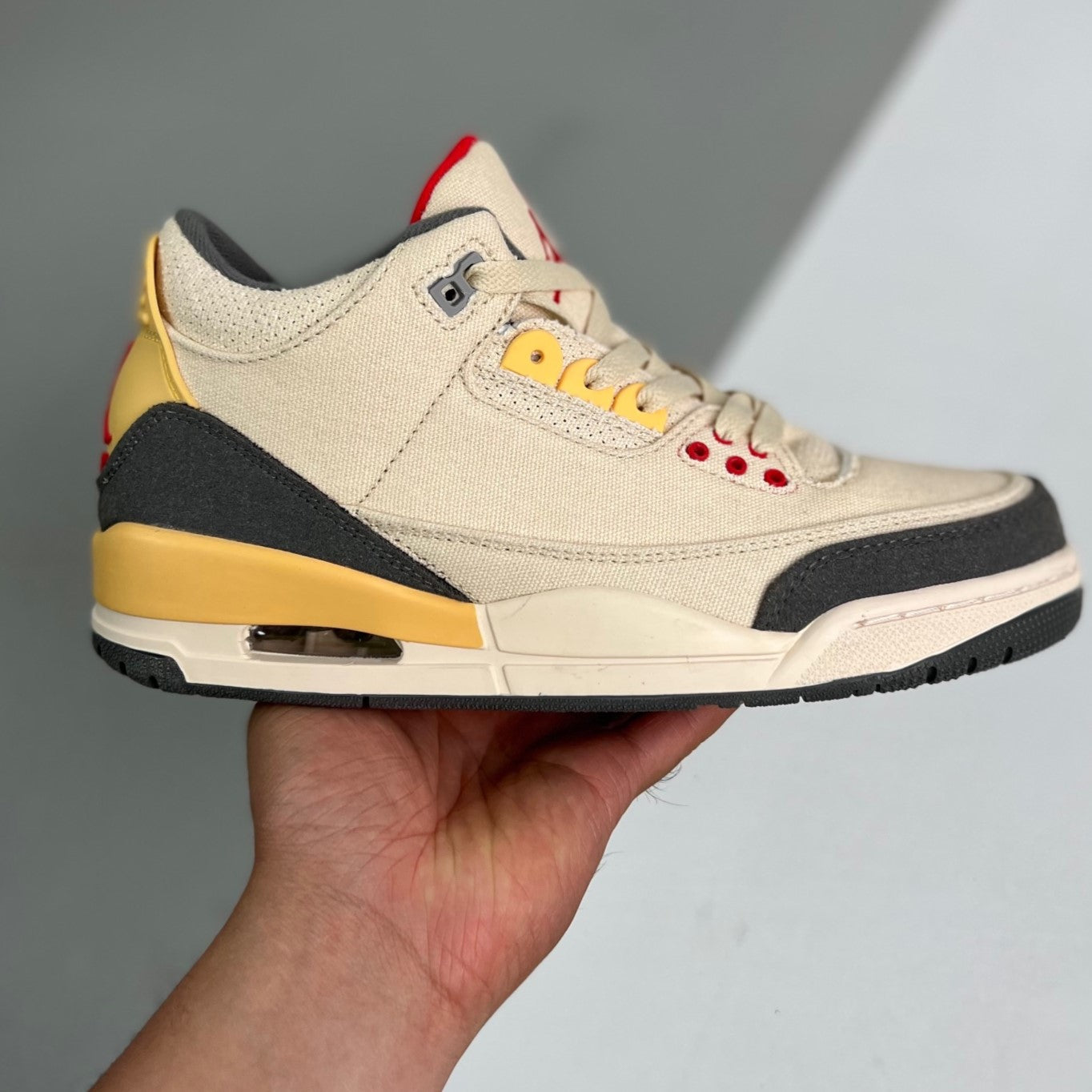 Air Jordan Retro 3 │Brown 03XHLF14