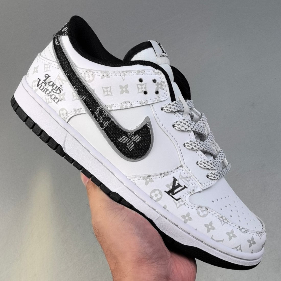 Nike Dunk SB Low Retro | Louis Vuitton White/Black HL351101119