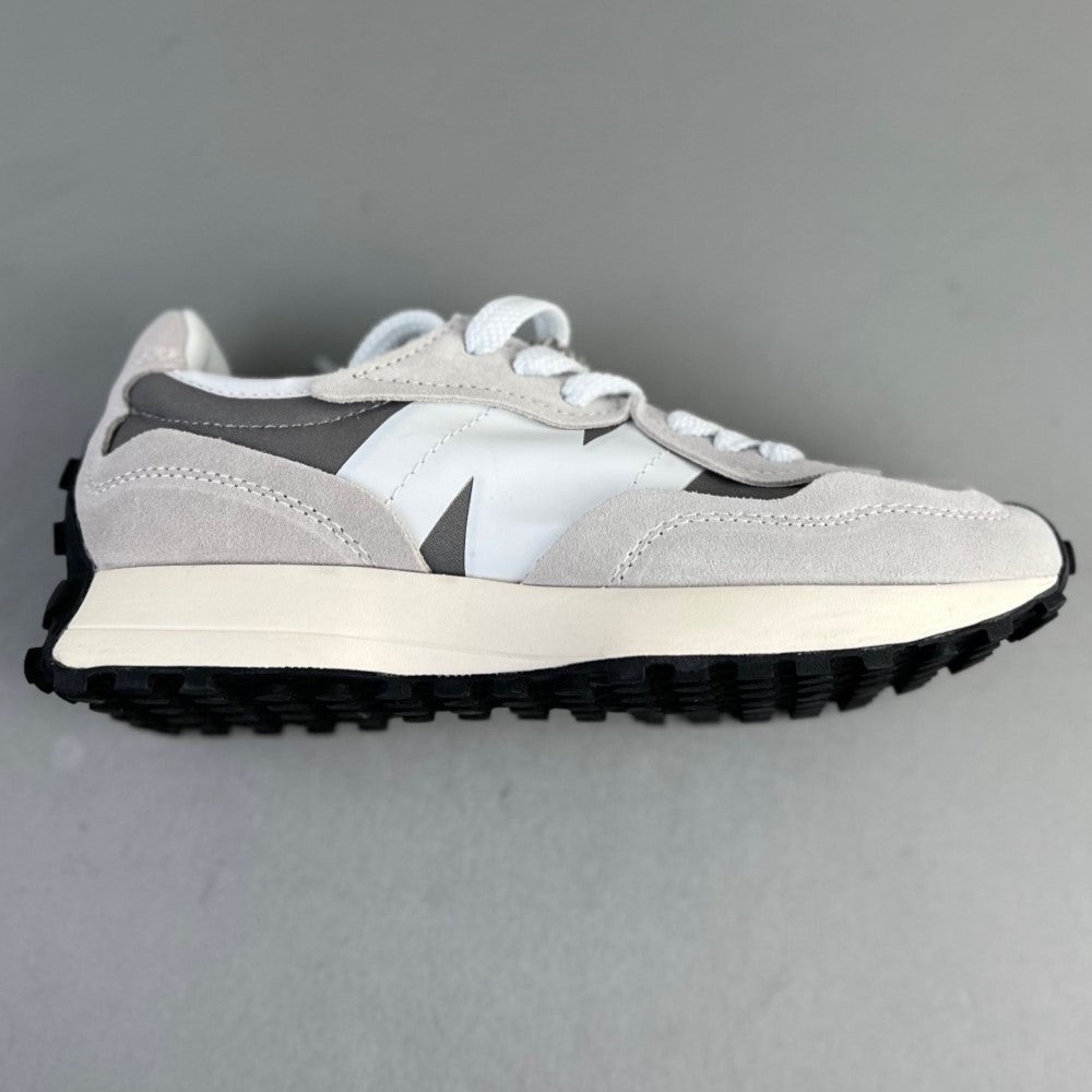 New Balance 327 | NIMBUS CLOUD HL111300813