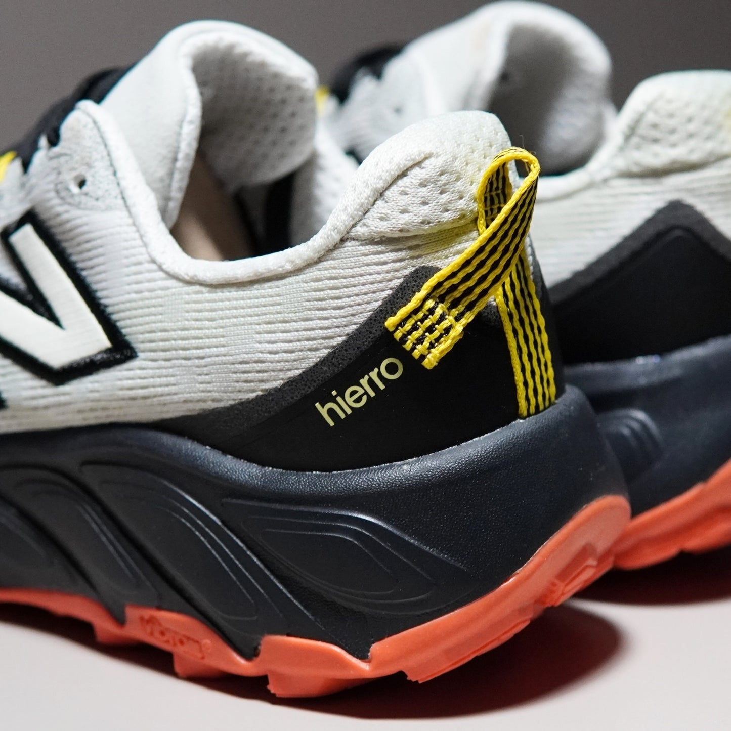 UV9NB07