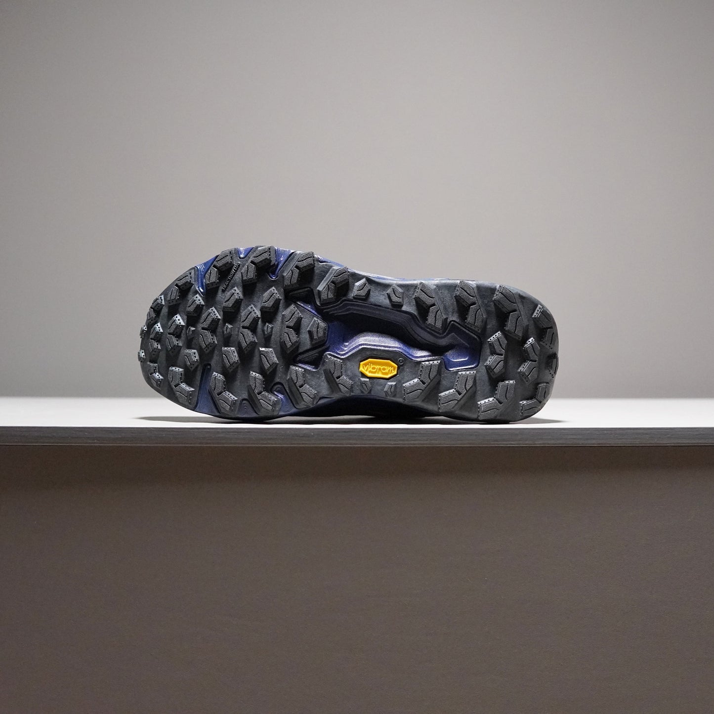 UV9NB05