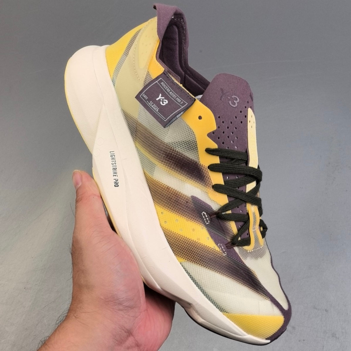 ADIZERO ADIOS PRO 3 | HL111601027
