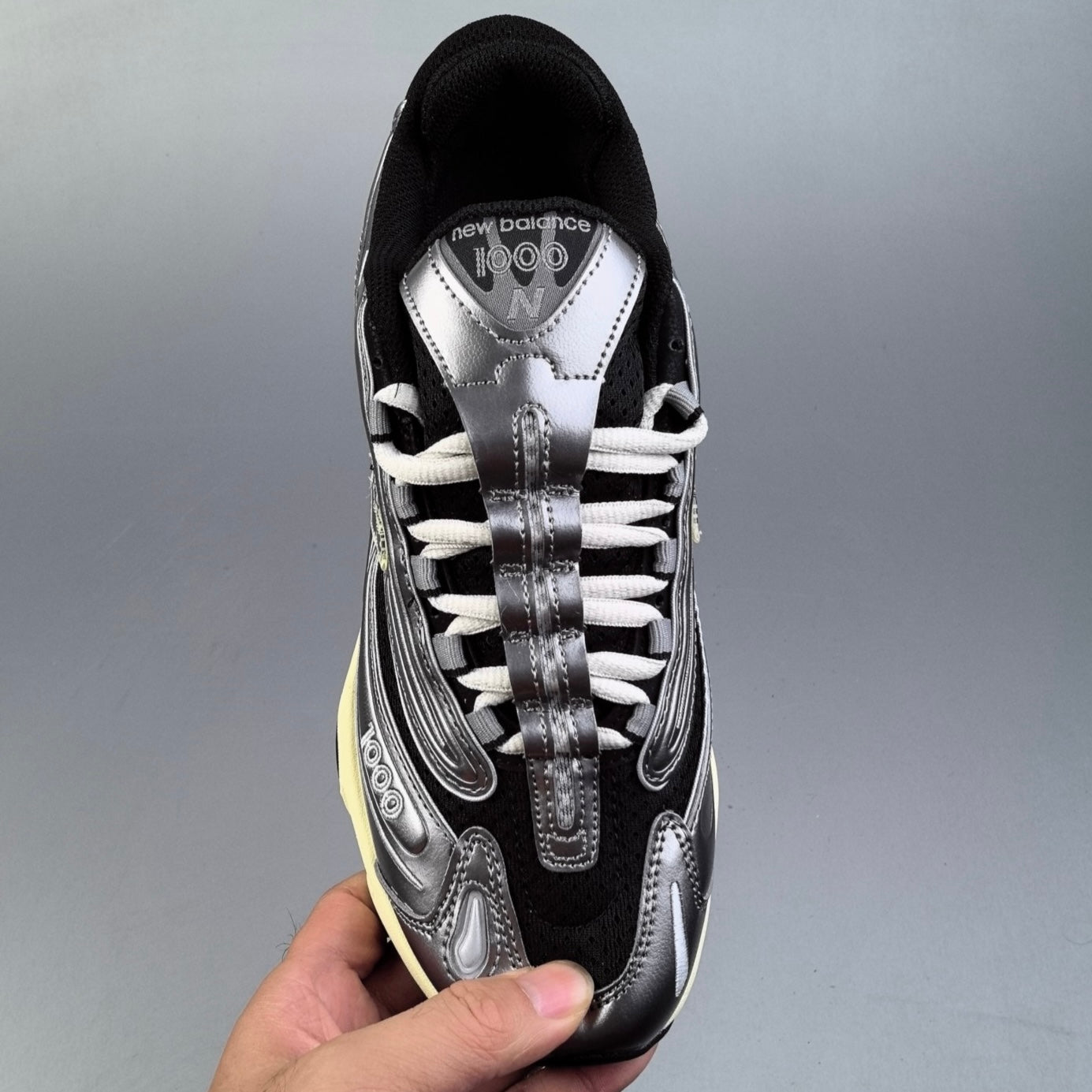 New Balance 1000R | Silver Metallic HL151900408