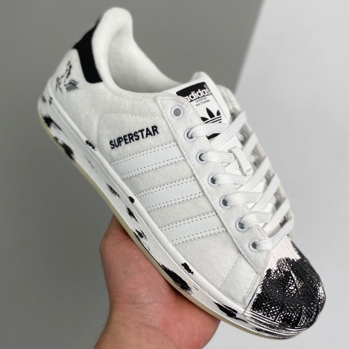 Adidas Originals Superstar | Freak Carbon Mid 03MHLZ12