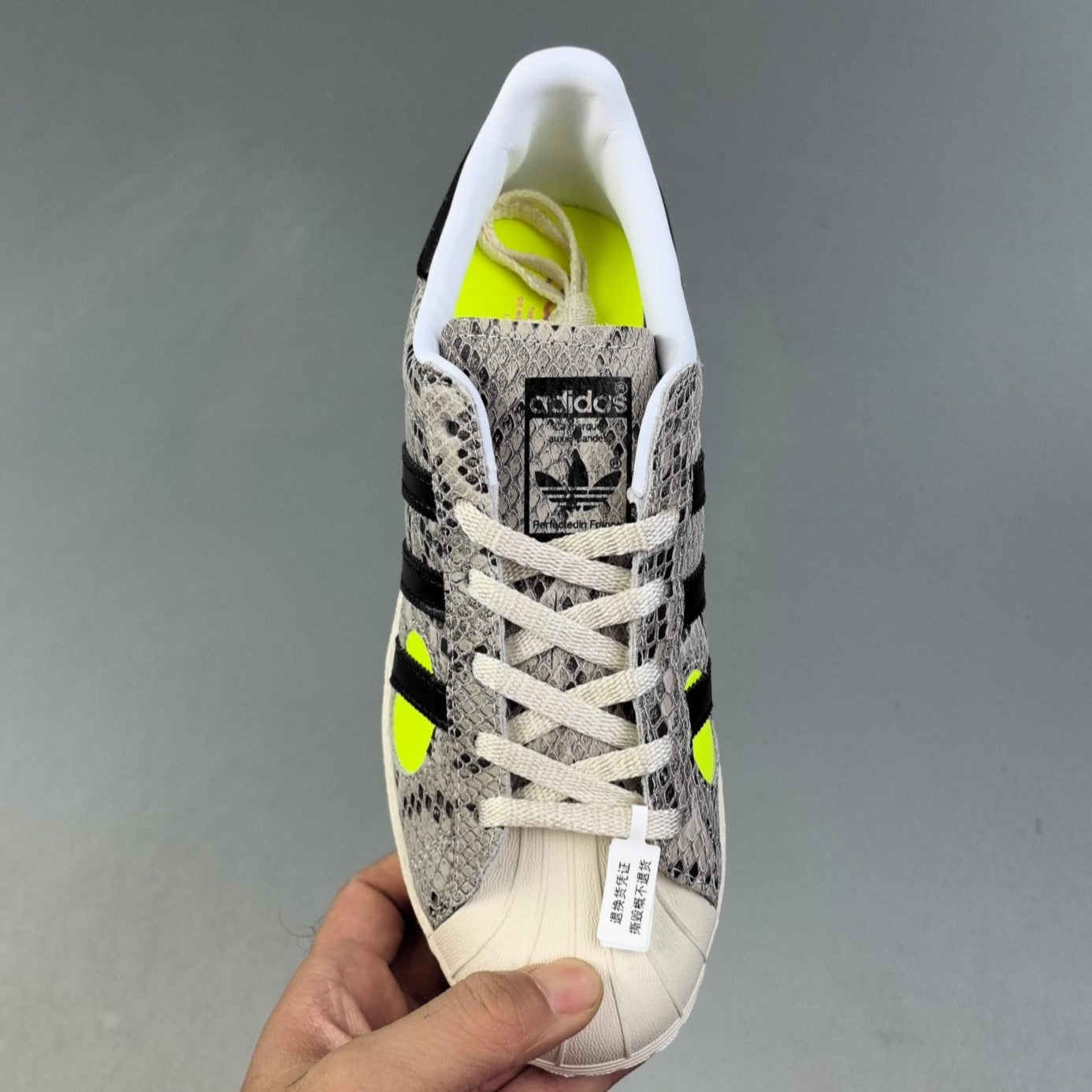 Adidas Originals Superstar 82 Trainers | Bliss / Core Black / Cream White HL591701219