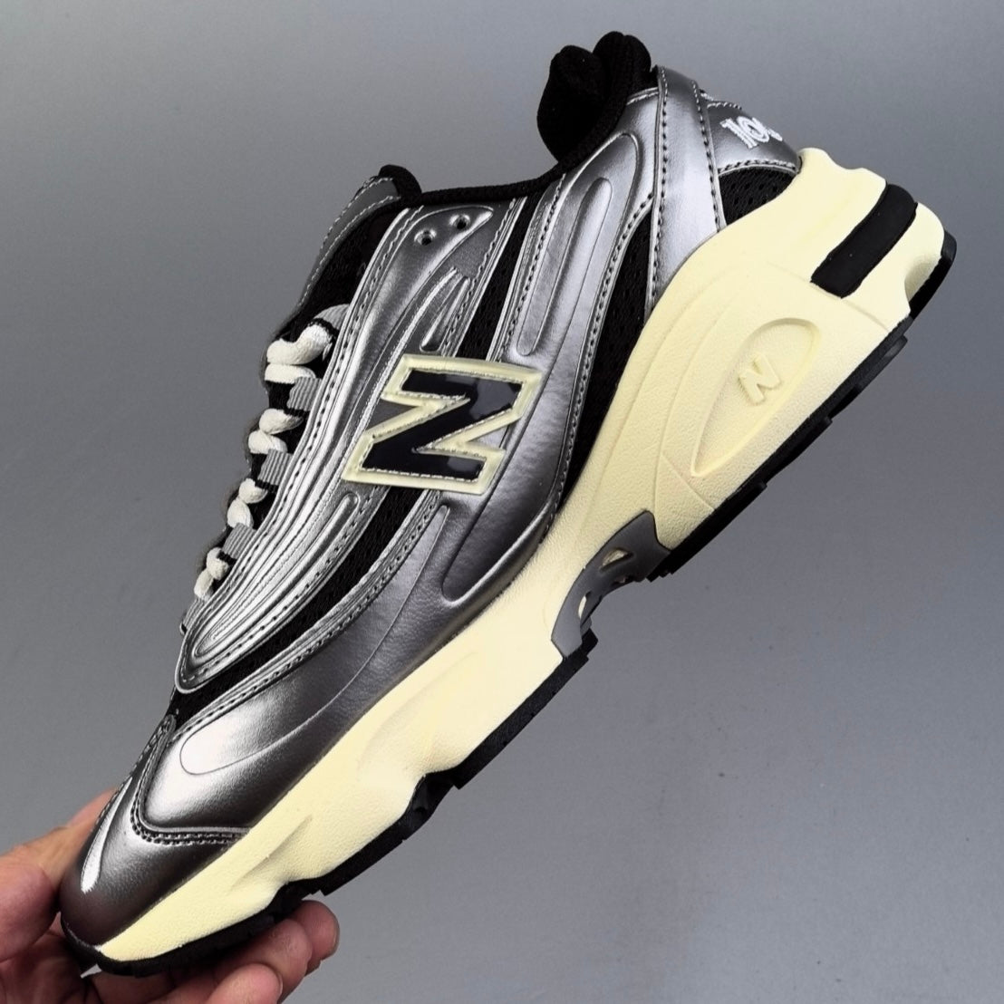 New Balance 1000R | Silver Metallic HL151900408