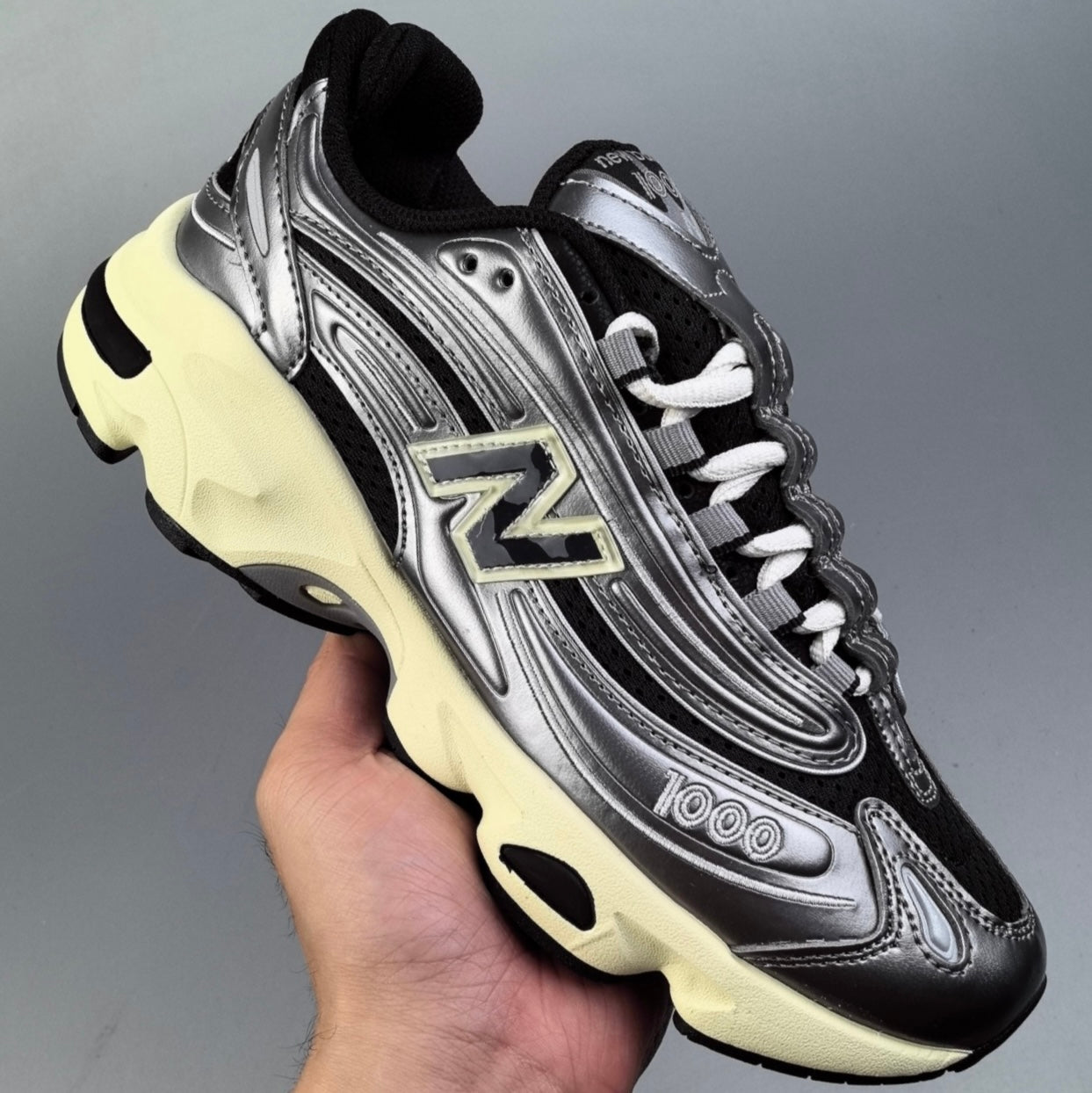 New Balance 1000R | Silver Metallic HL151900408