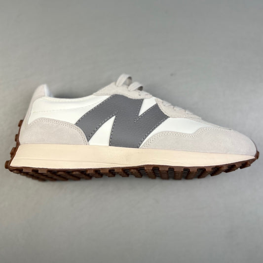 New Balance 327 | HL401300120