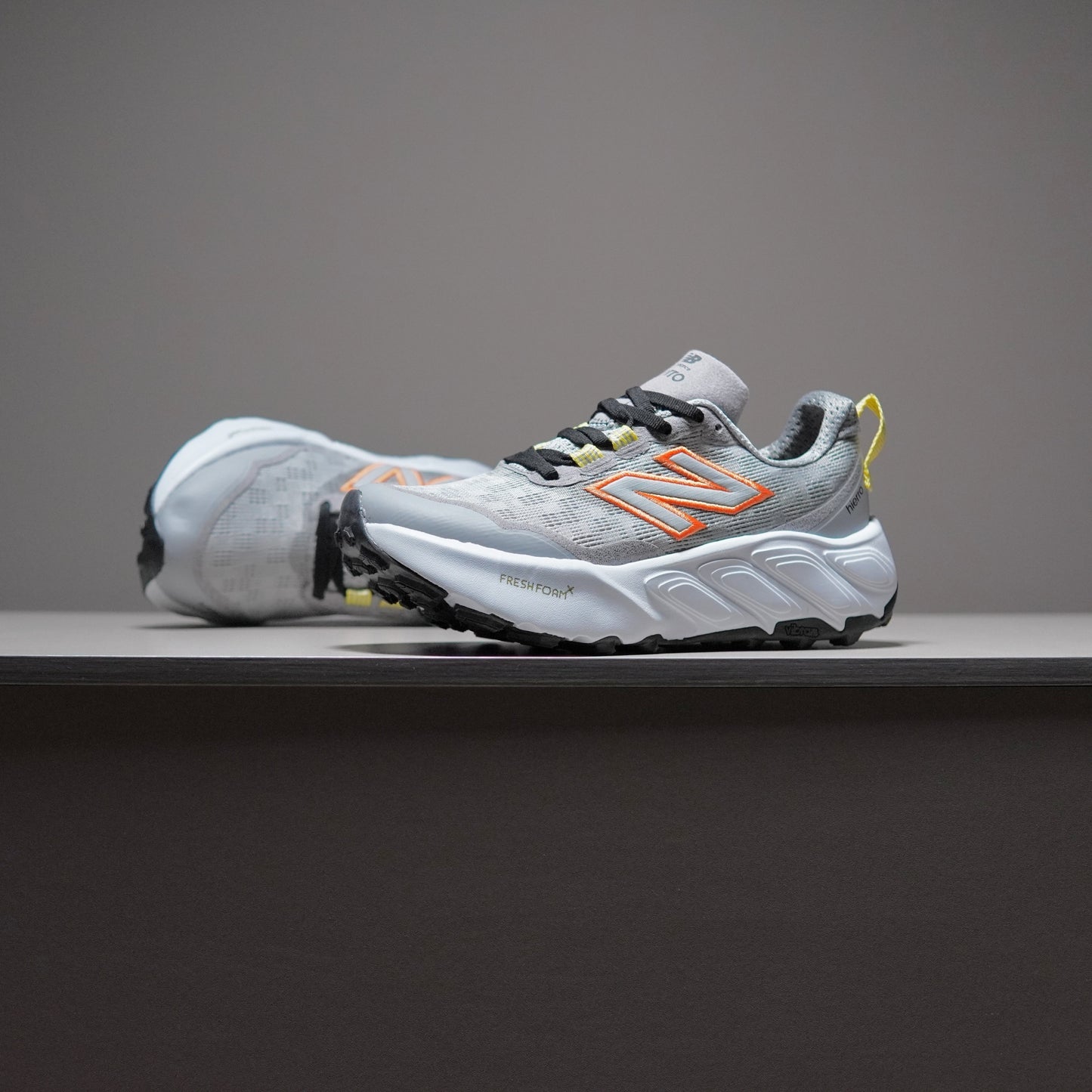 UV9NB03