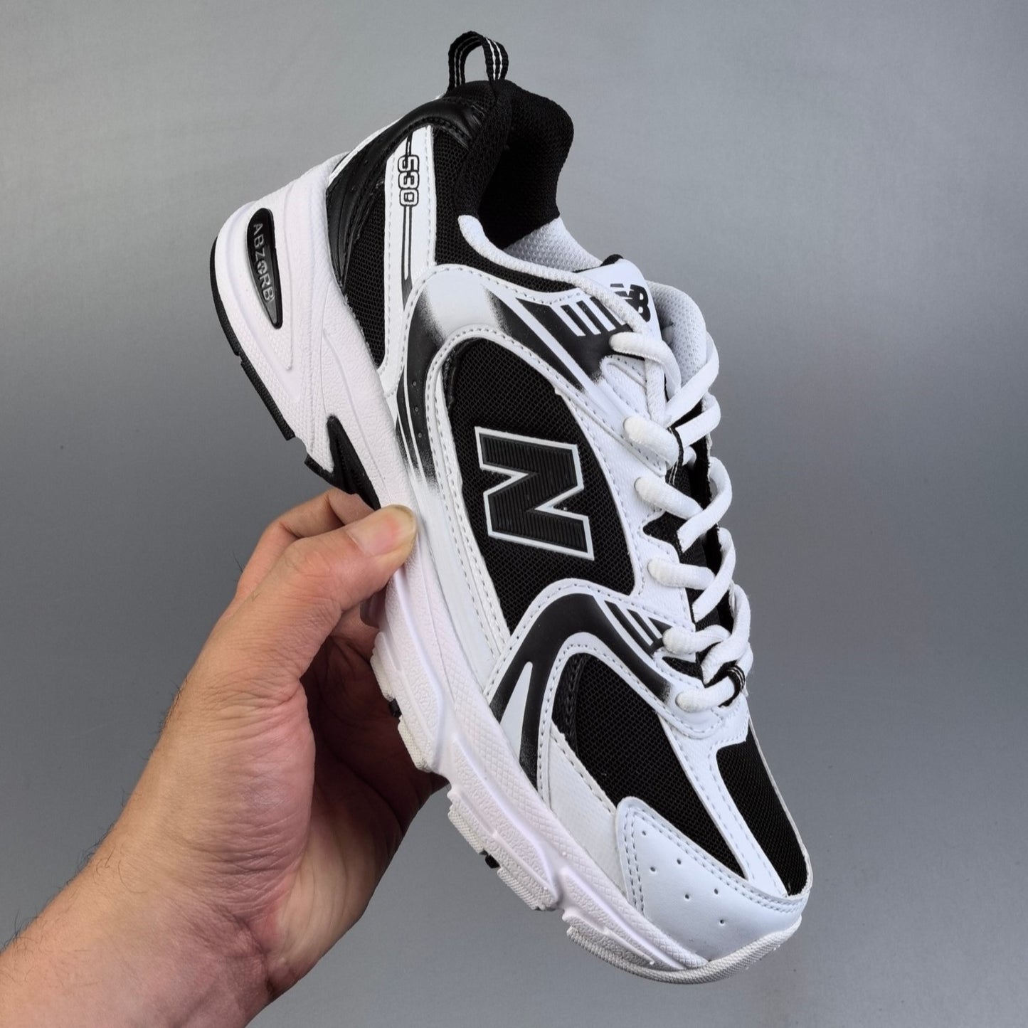 New Balance 530 | Black White