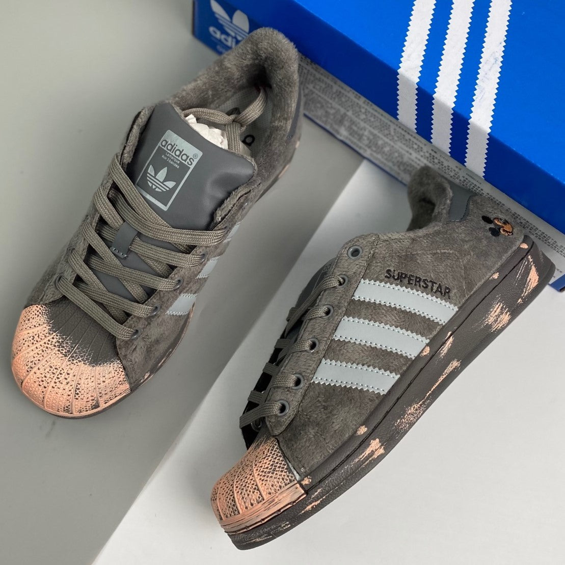 Adidas Originals Superstar | Disney Mickey Dark Grey 03MHLZ12