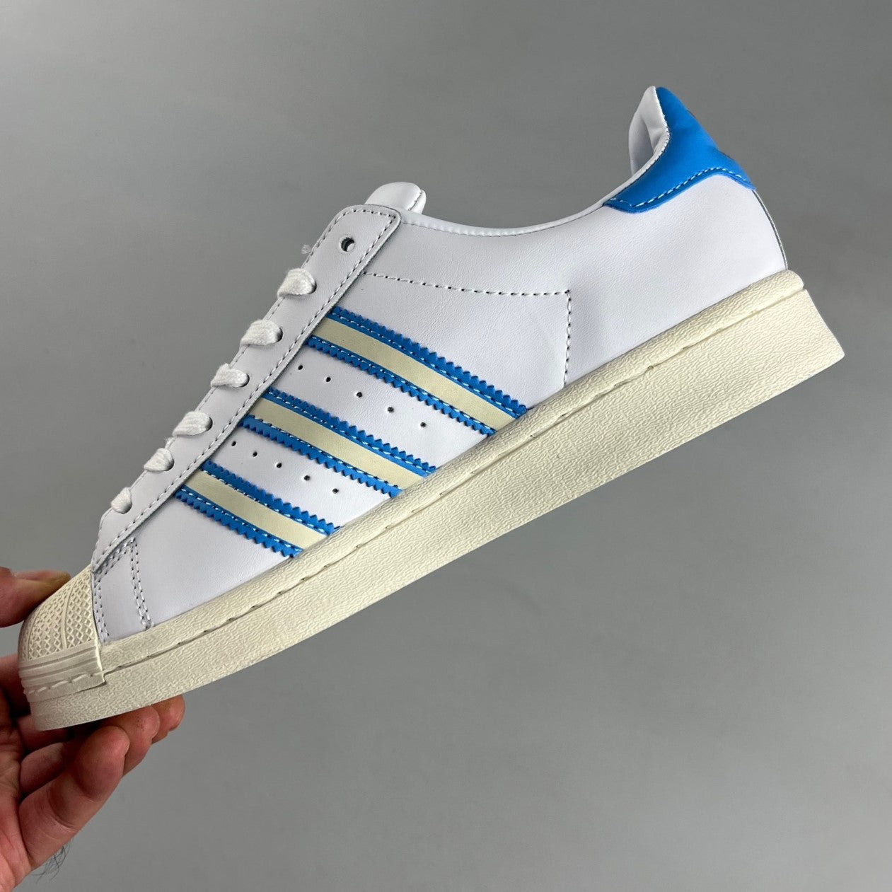 Adidas Originals Superstar | Beige/Blue HL051051213