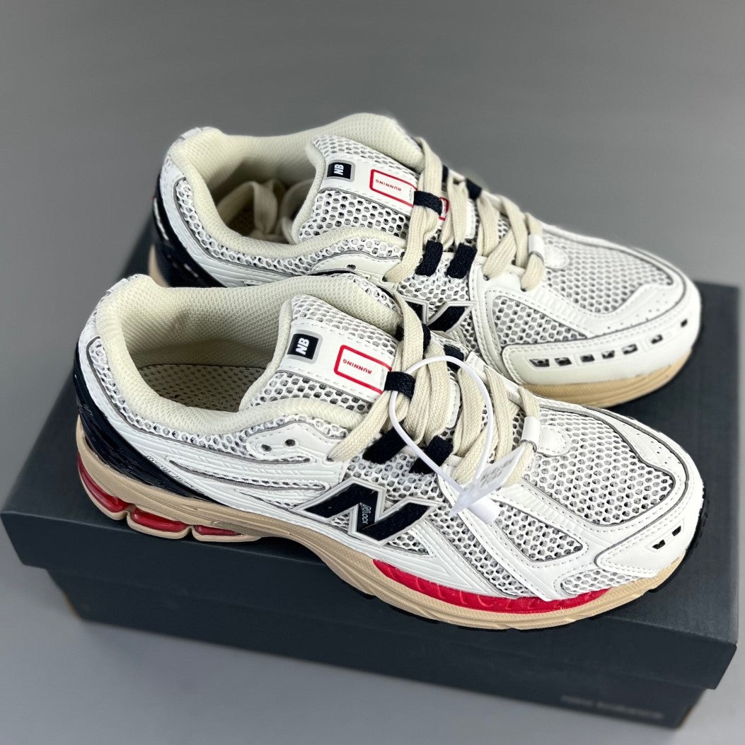 New Balance 1906R | HL111700723