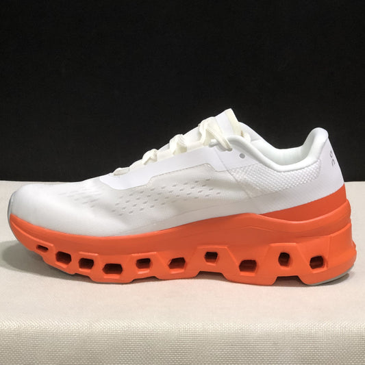 ON CLOUDMONSTER| White/Flame
