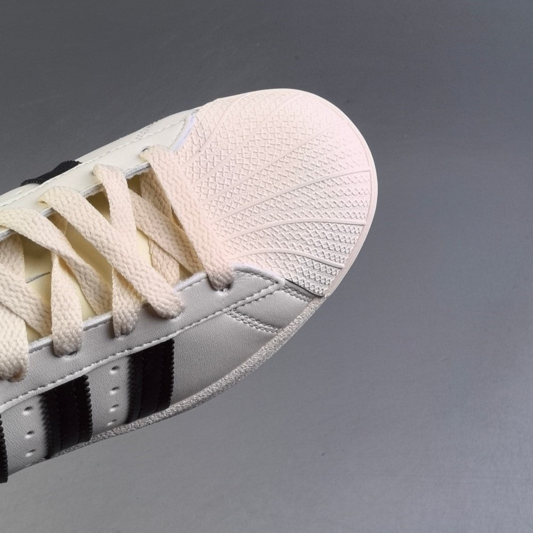 Adidas Originals Superstar | Andre Saraiva Beige/Black HL151400429