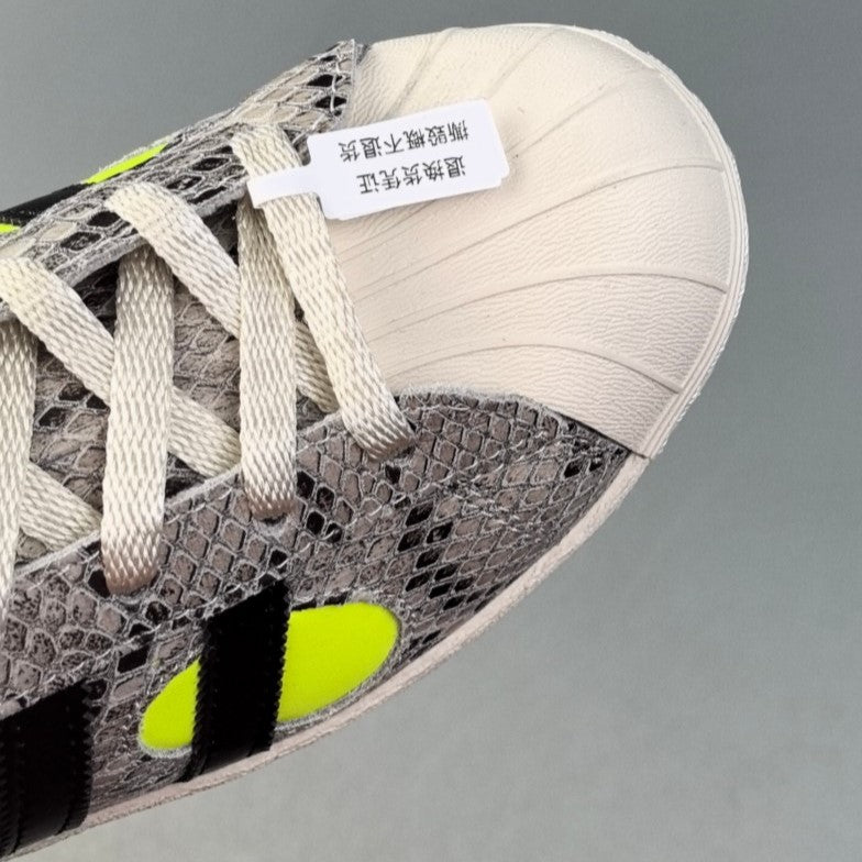 Adidas Originals Superstar 82 Trainers | Bliss / Core Black / Cream White HL591701219