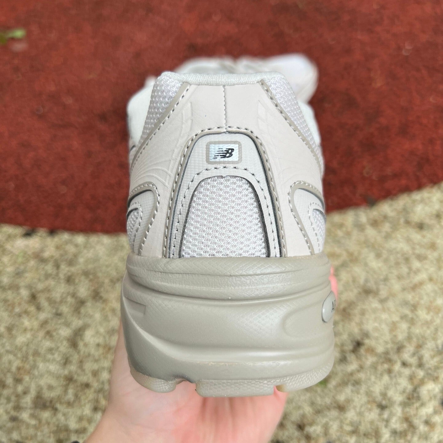NB740LN1