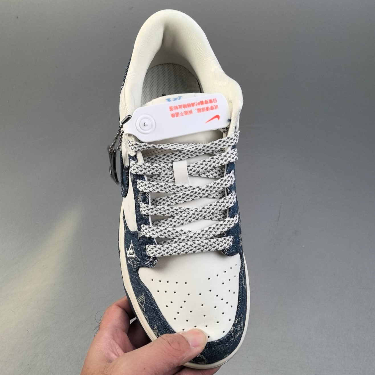 Nike Dunk SB Low | Louis Vuitton HL351501121