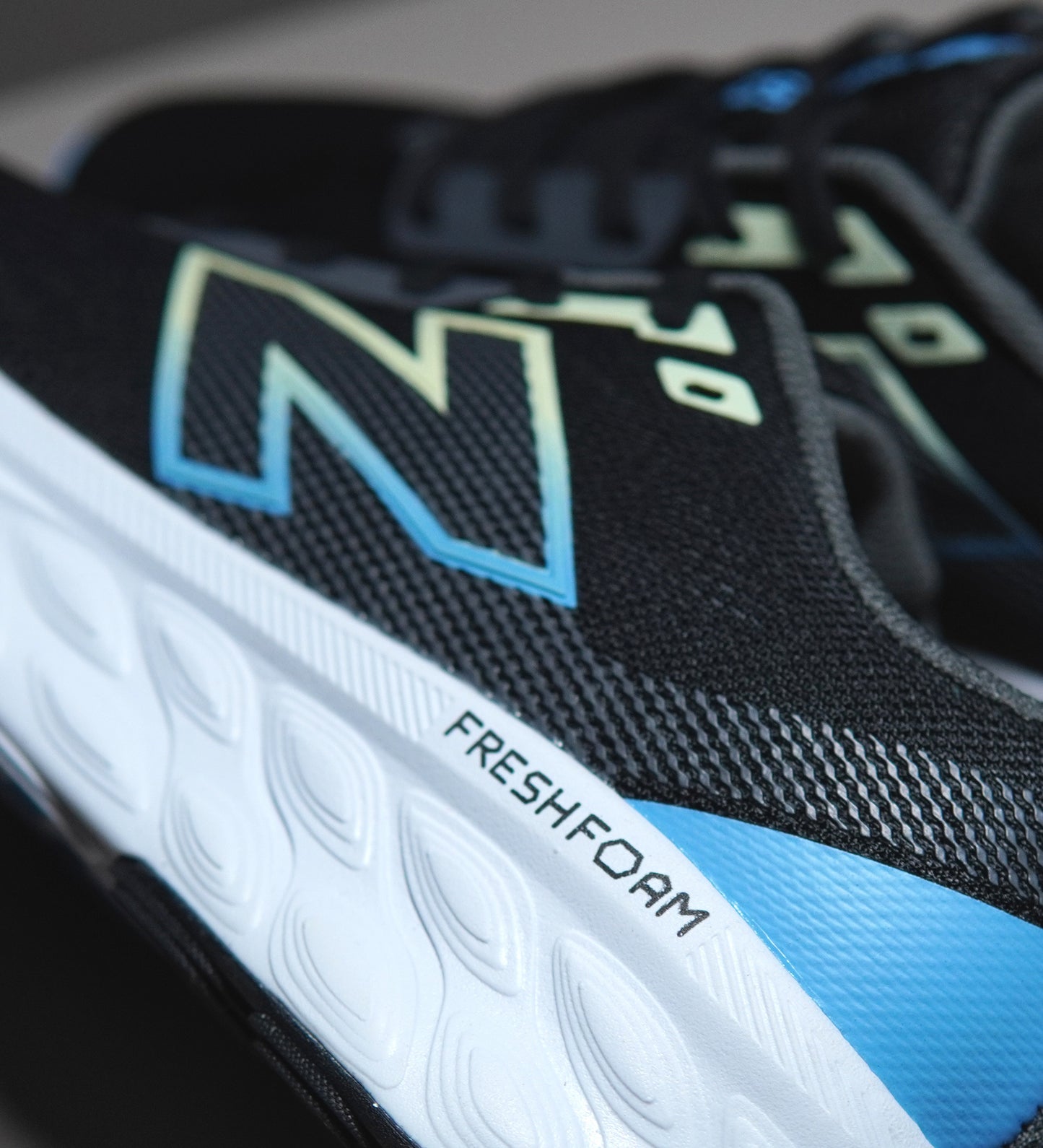 New Balance Foam X Vongo V9 | NB52001V0906