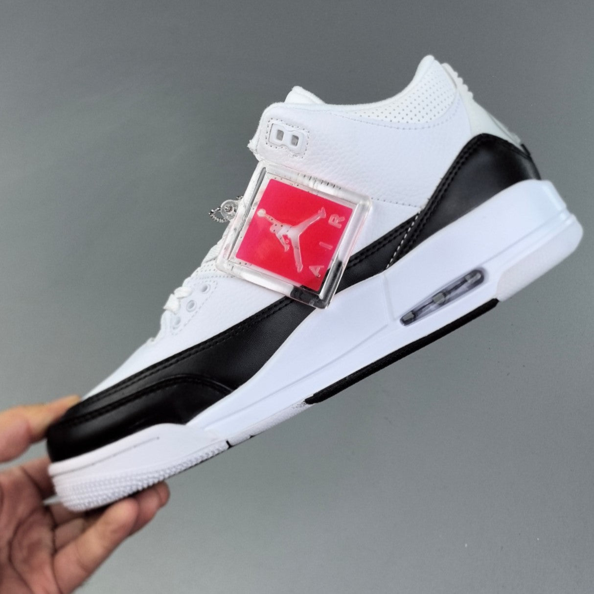 Air Jordan Retro 3 │White/Black 00HHLL121220