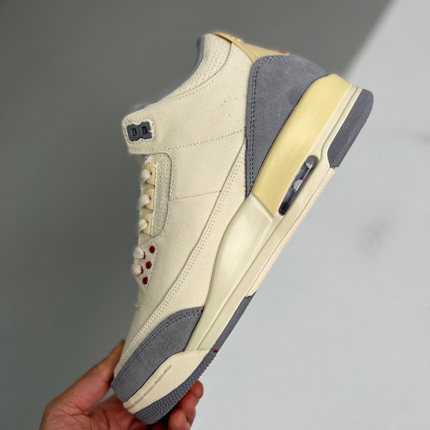Air Jordan Retro 3 | Beige/Grey 02ZHLA22