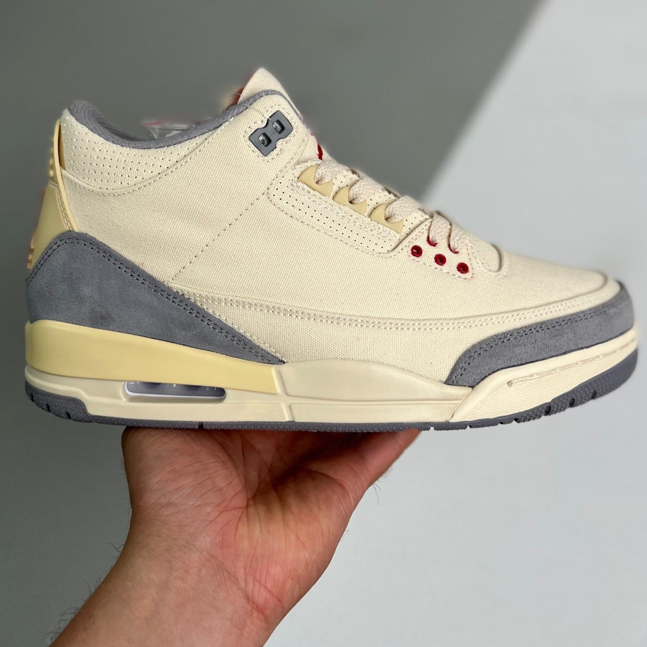Air Jordan Retro 3 | Beige/Grey 02ZHLA22