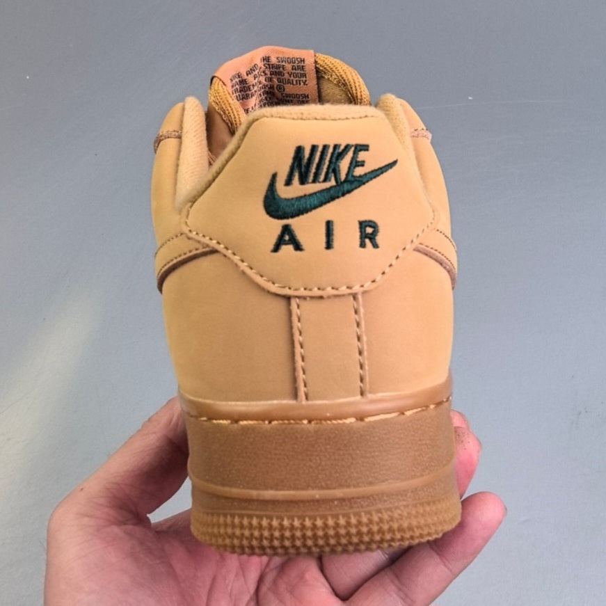 Nike AIR FORCE 1 |Flax Gum Brown HL7701114