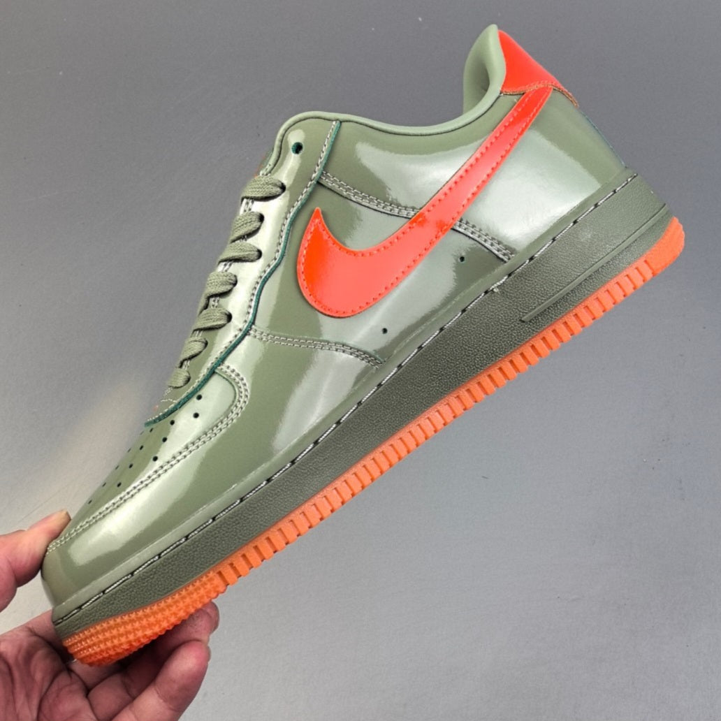 Nike AIR FORCE 1 | Verde/Naranja HL671601115