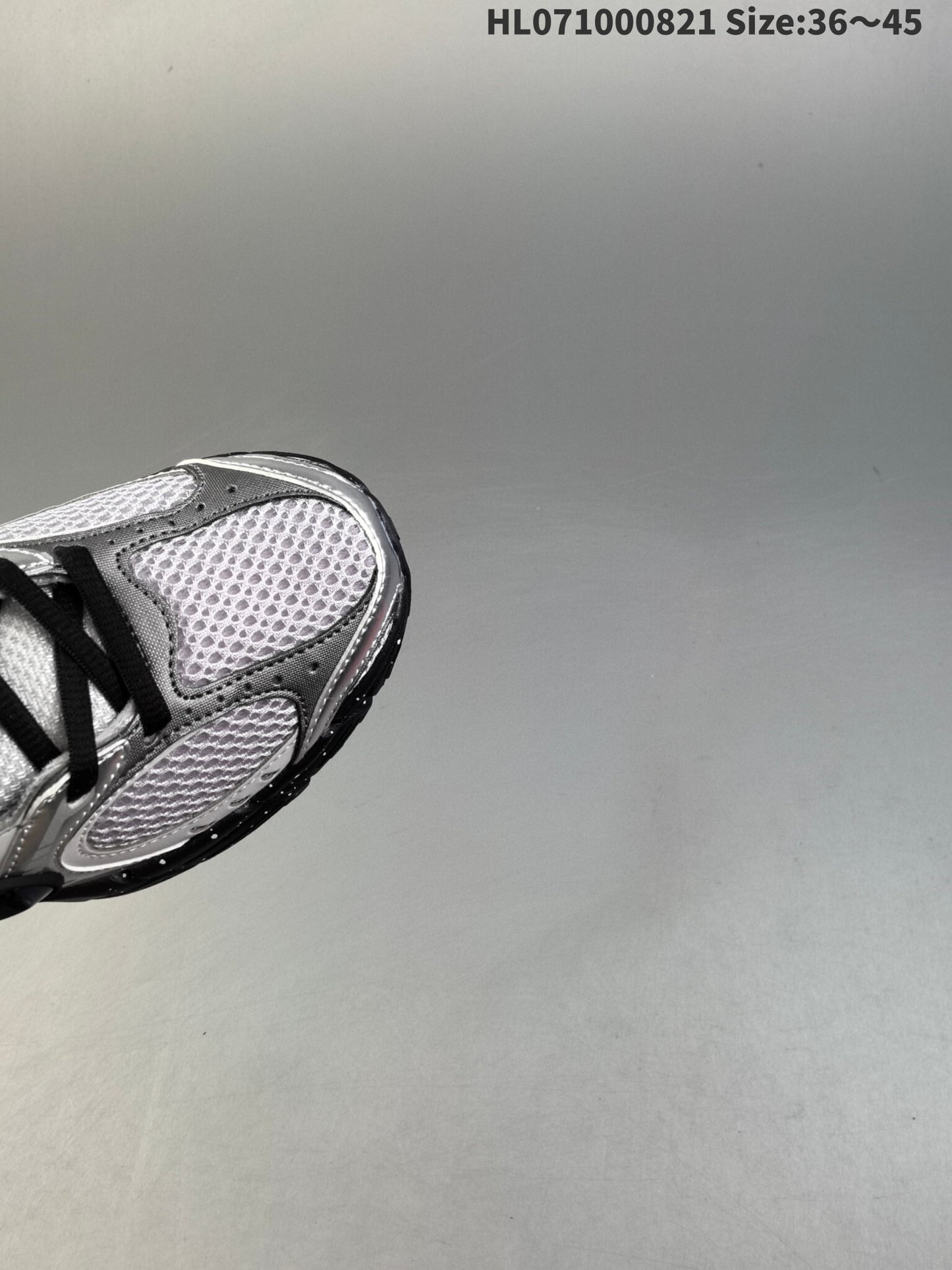 Nike V5 RNR | V5RNR18P400313